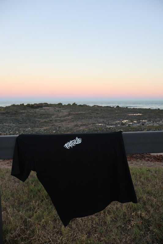 Classic FARQUE Tee (Black)